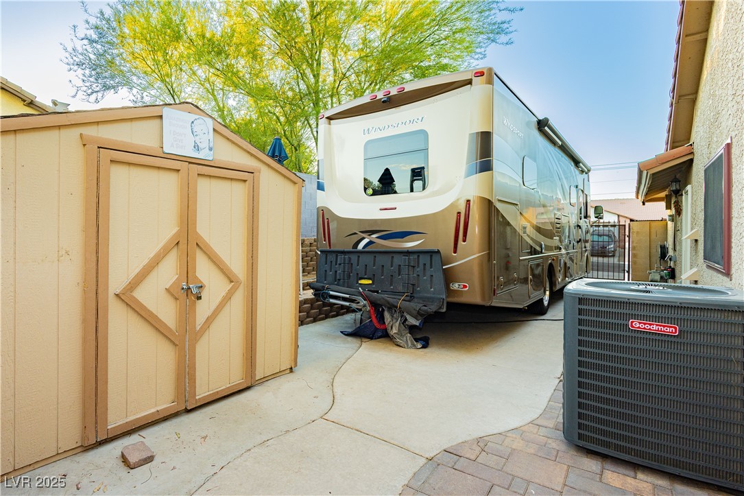 3227 Paintedhills Avenue