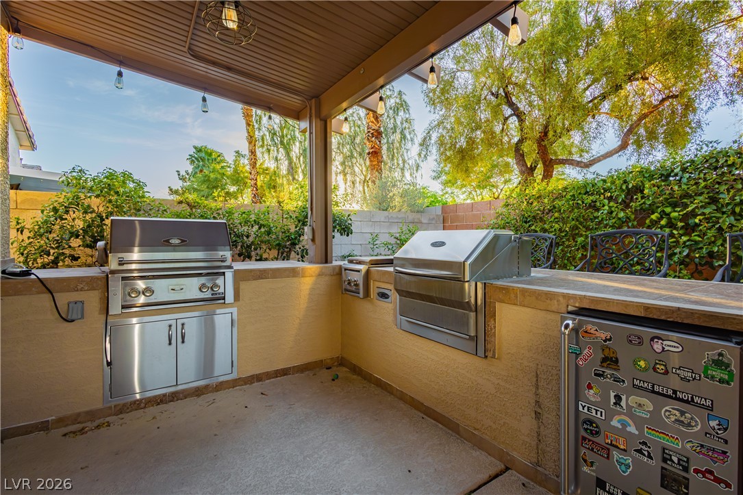 980 Upper Meadows Place