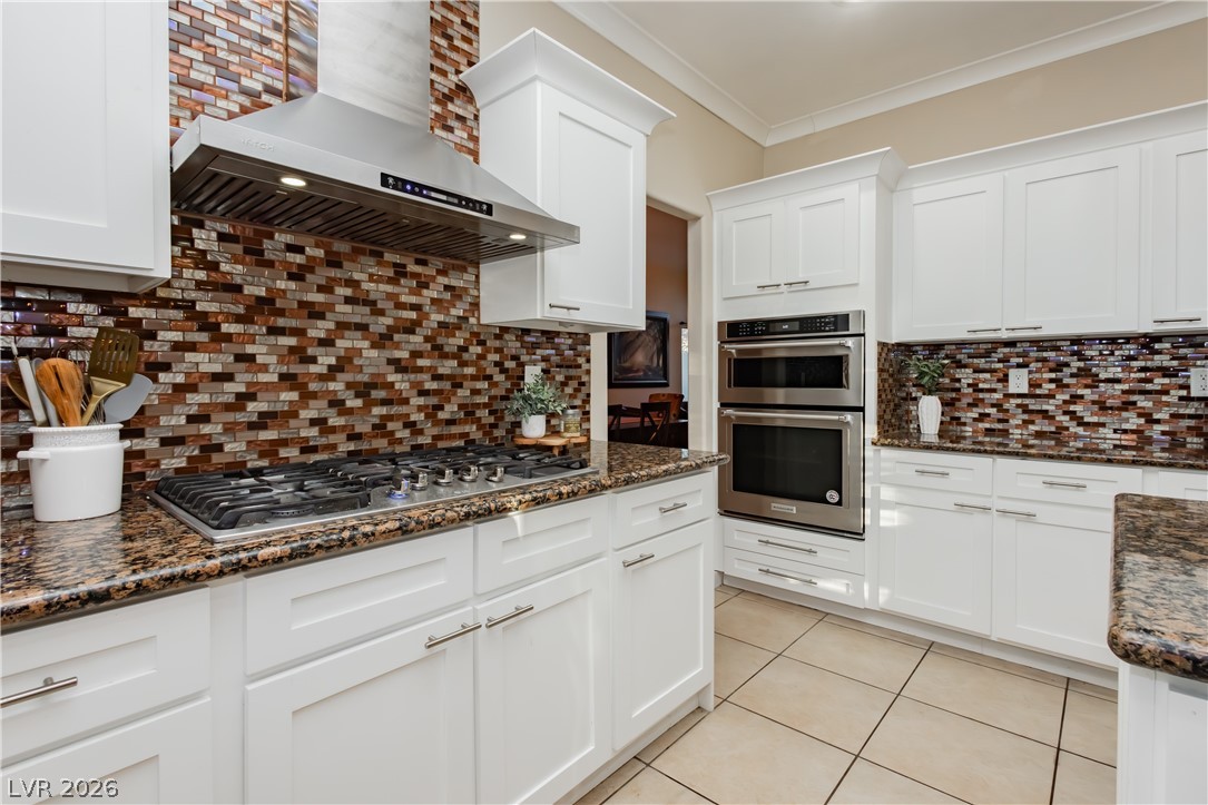 980 Upper Meadows Place