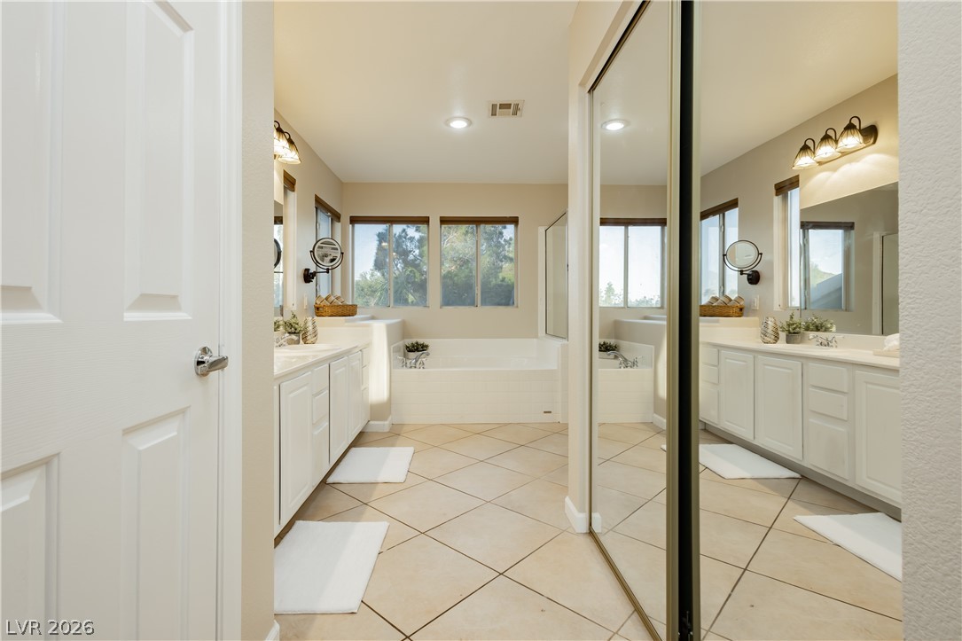980 Upper Meadows Place