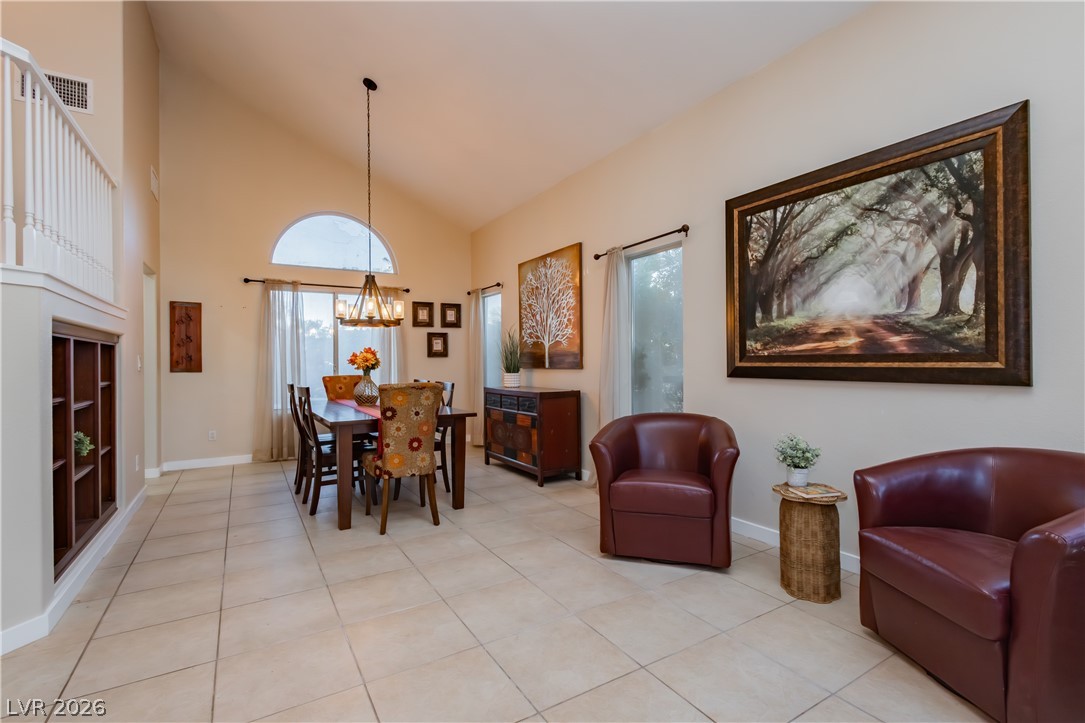 980 Upper Meadows Place