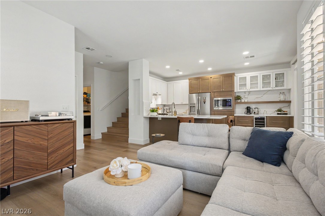 251 South Green Valley Parkway 5514