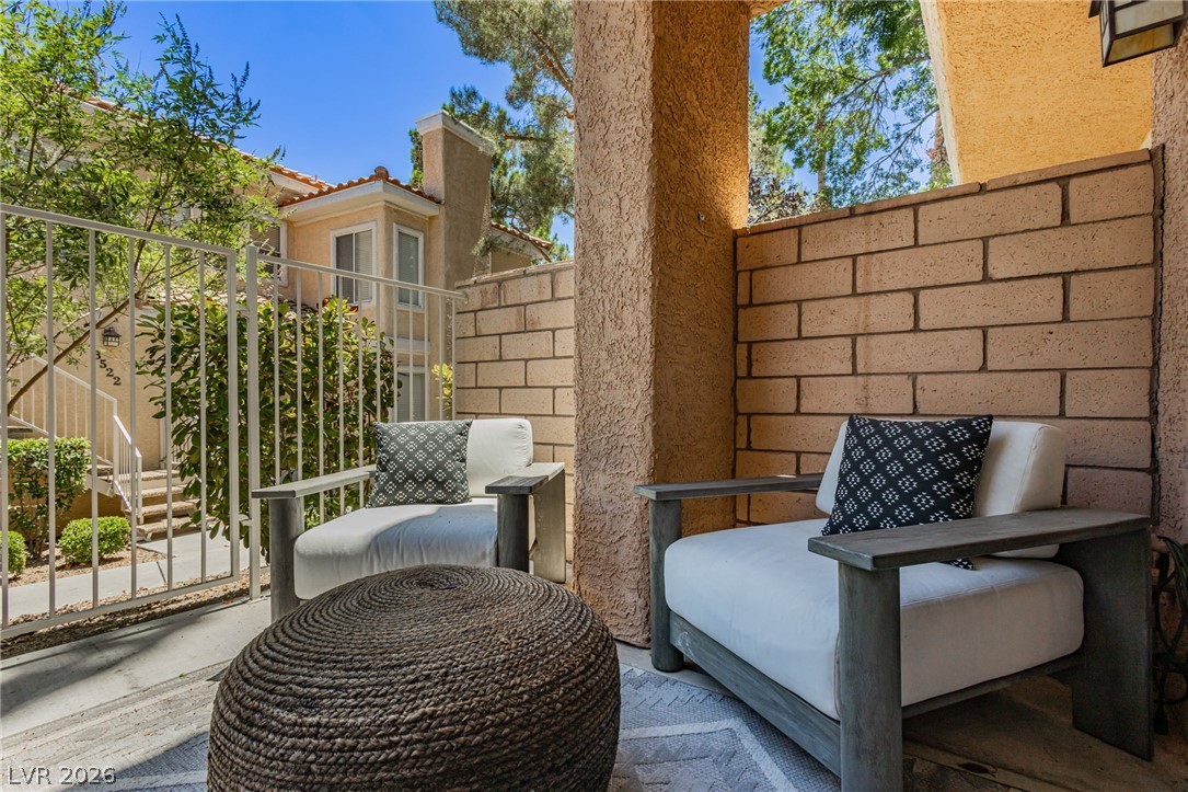 251 South Green Valley Parkway 5514