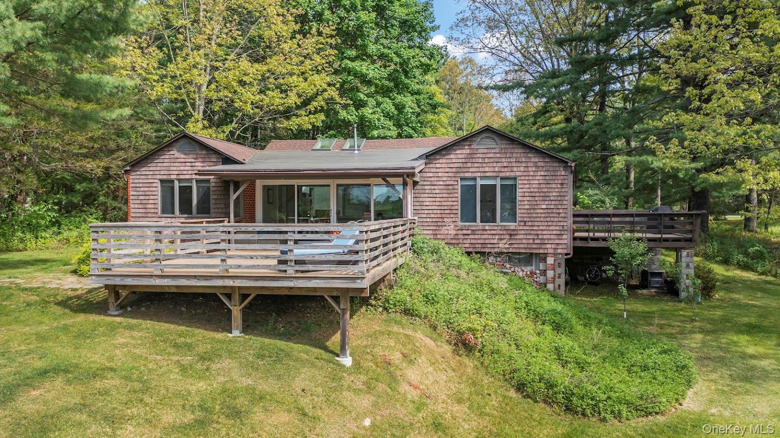 608 Lake Road