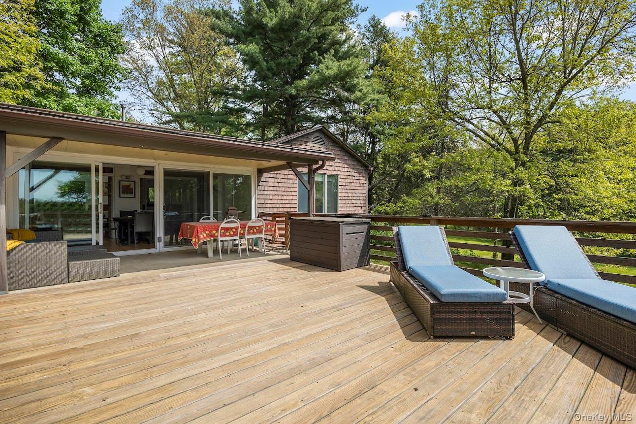 608 Lake Road