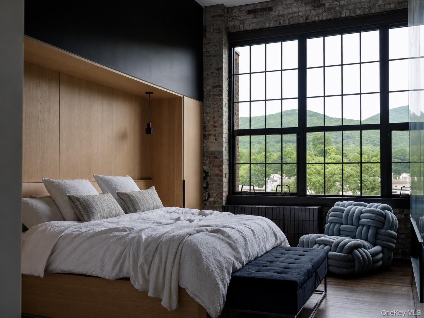1 E Main Street Unit: 402