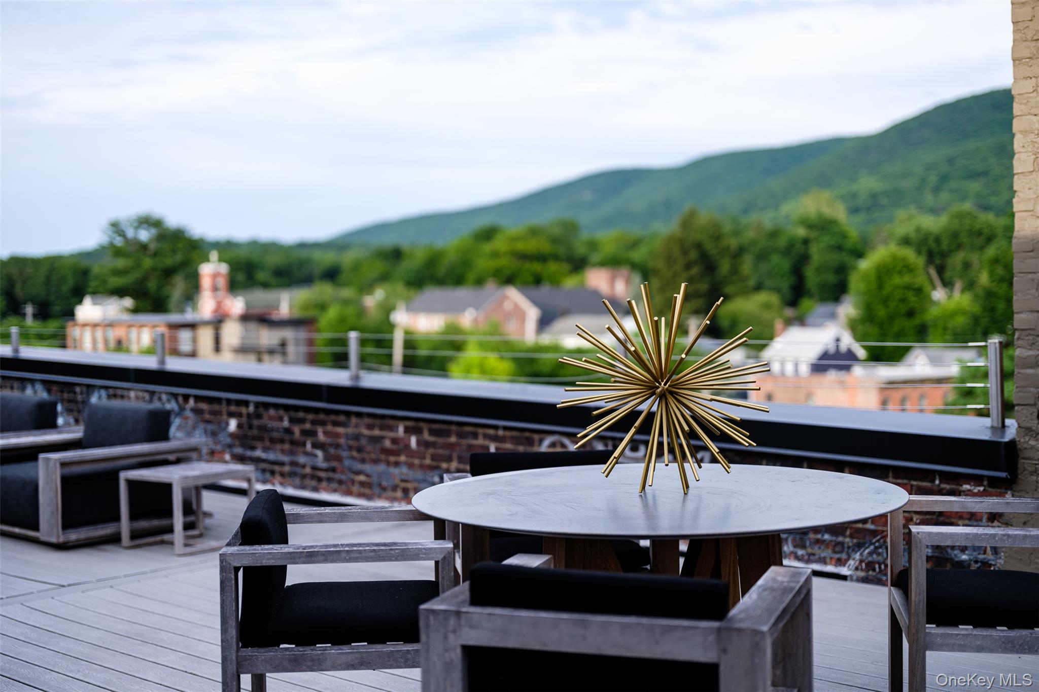 1 E Main Street Unit: 402