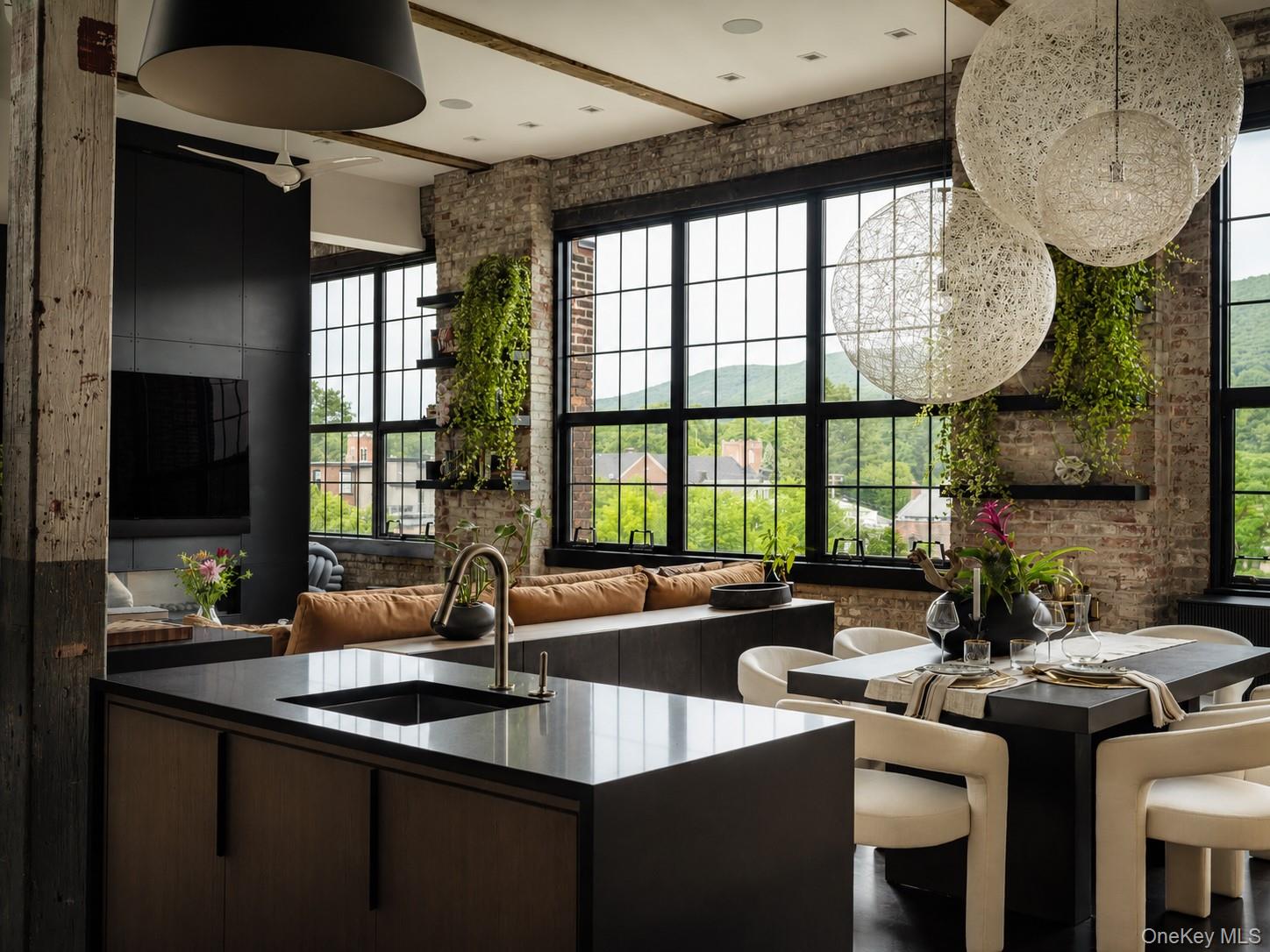 1 E Main Street Unit: 402