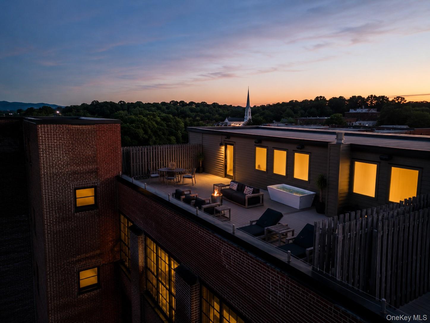 1 E Main Street Unit: 402