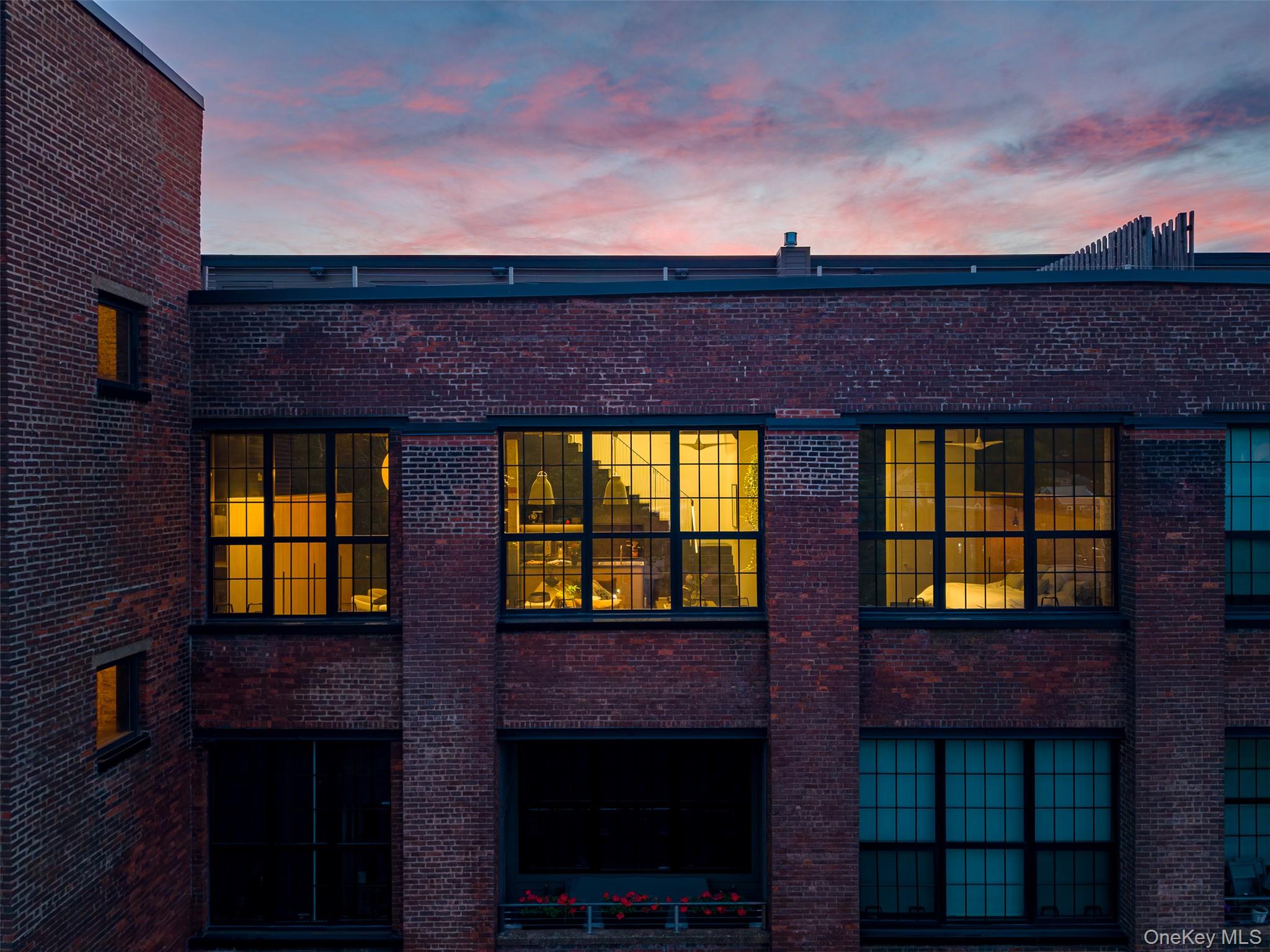 1 E Main Street Unit: 402
