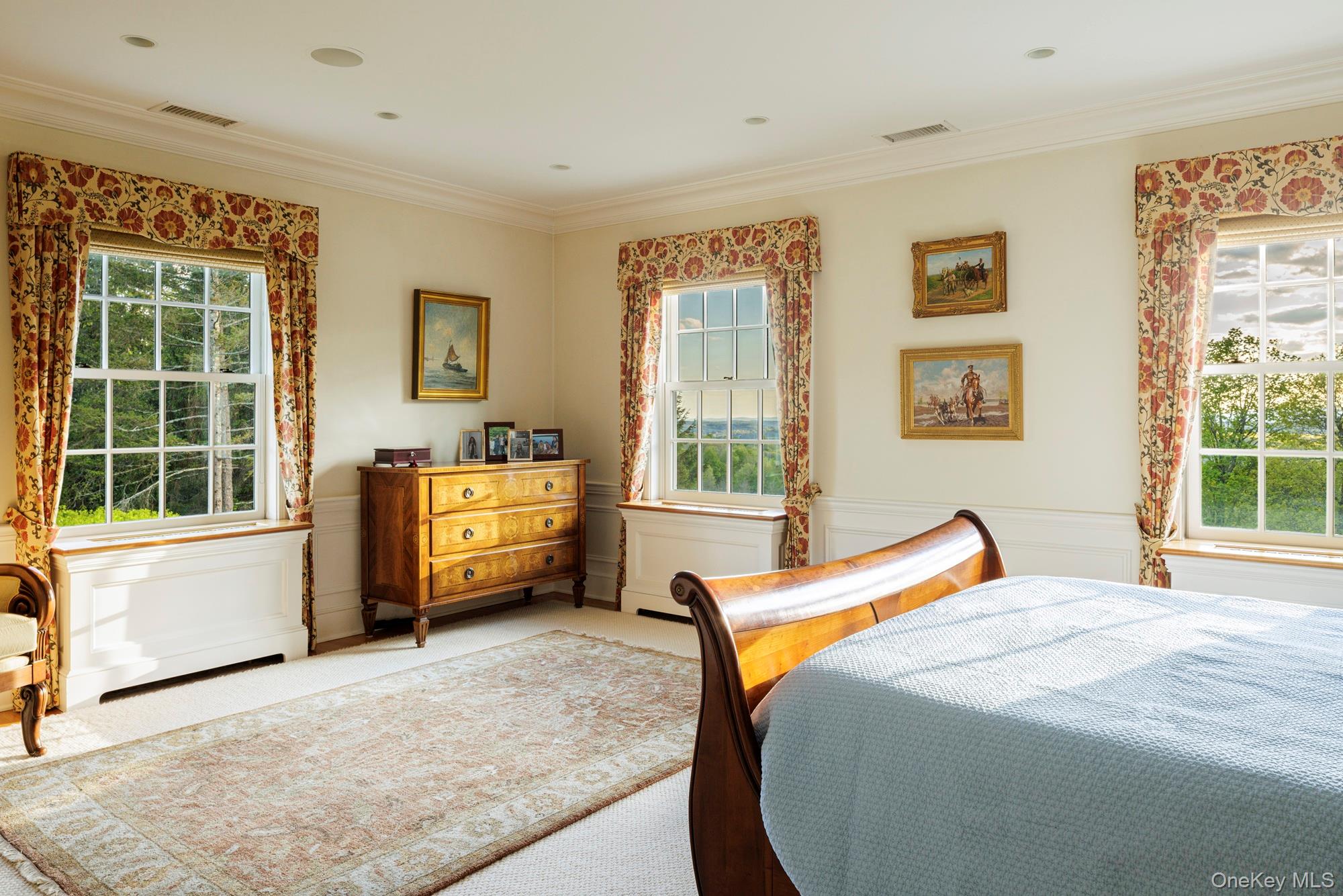 482 Overlook Road