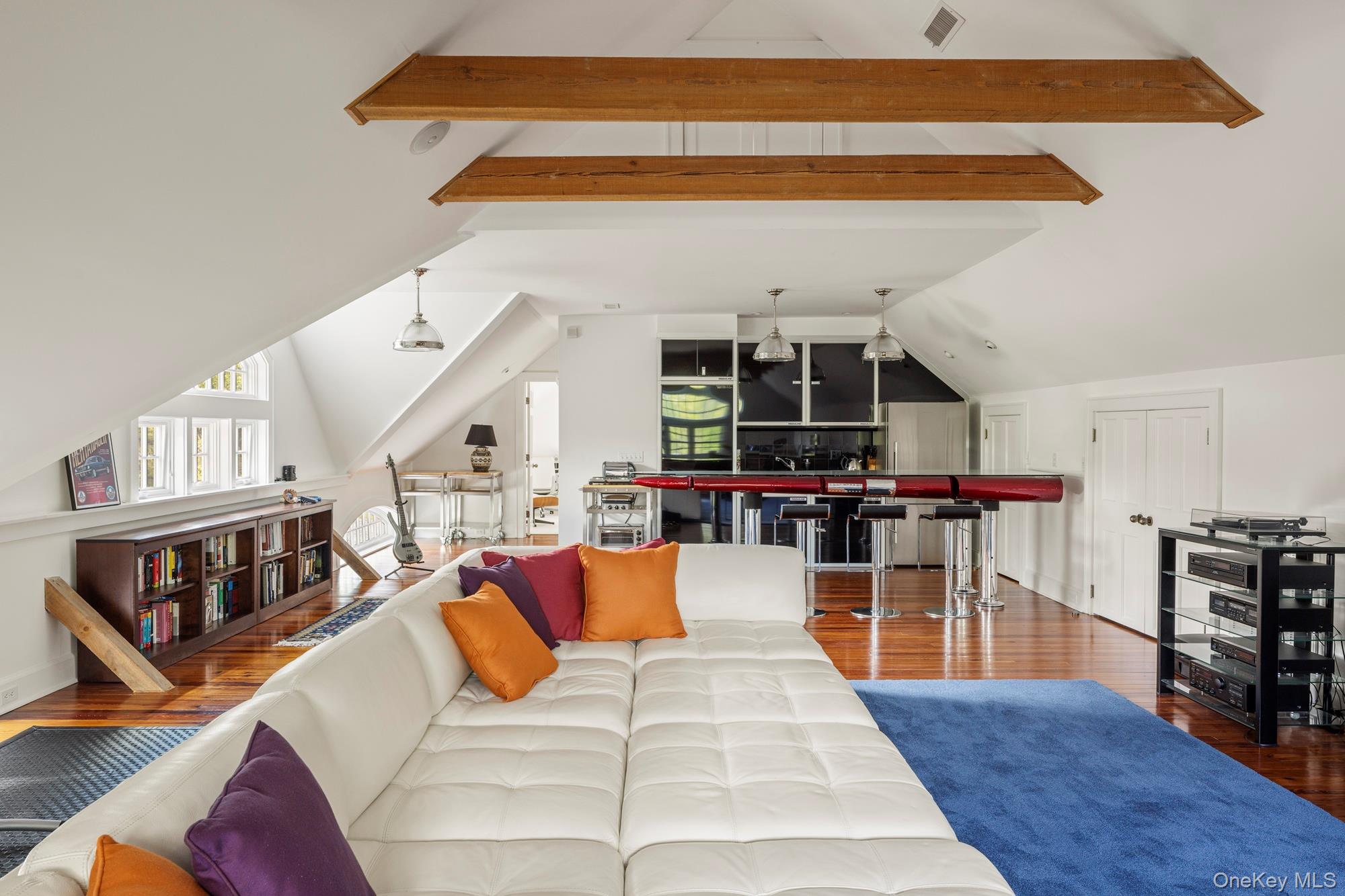 482 Overlook Road