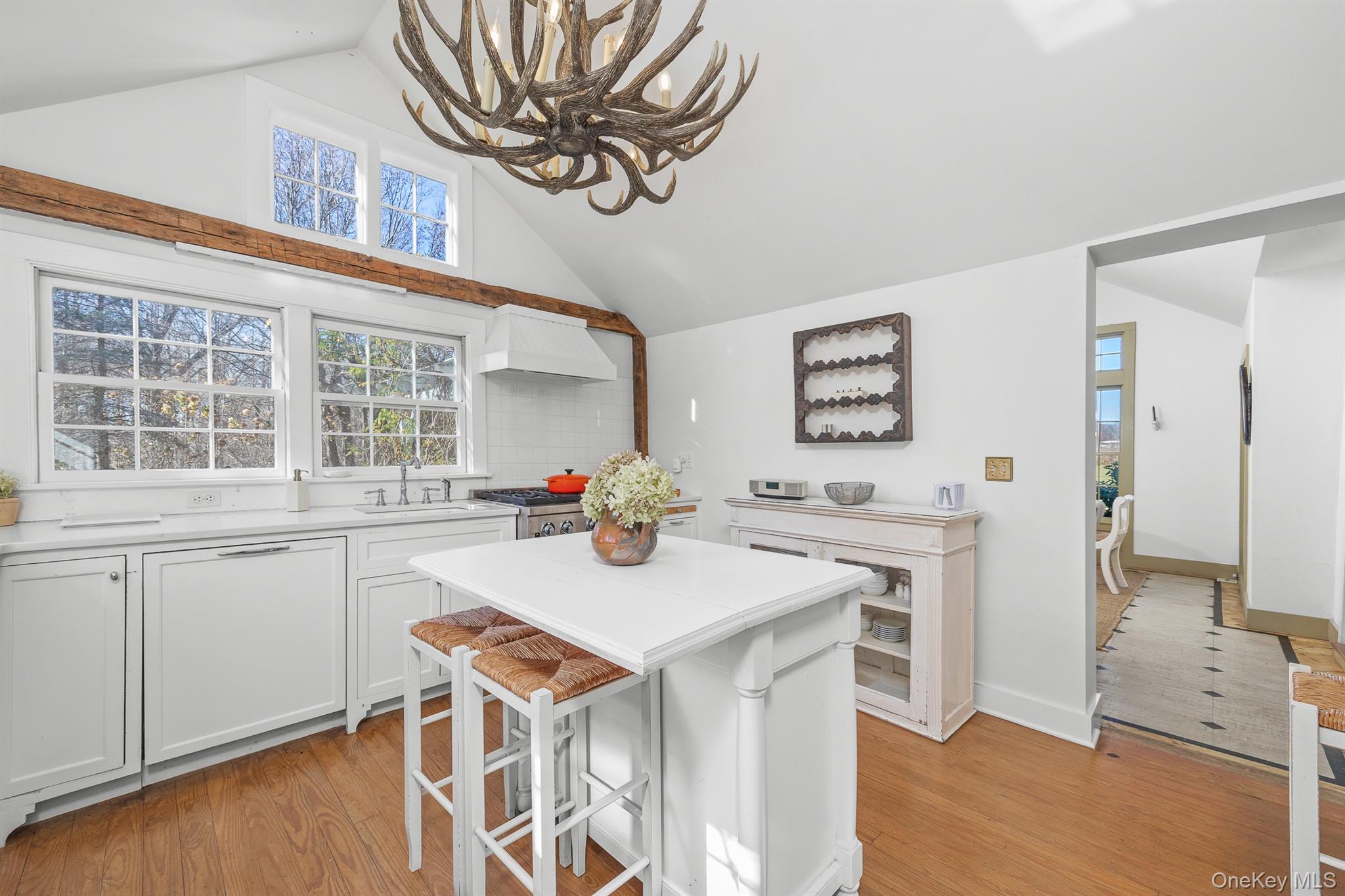 7 Charlie Hill Road