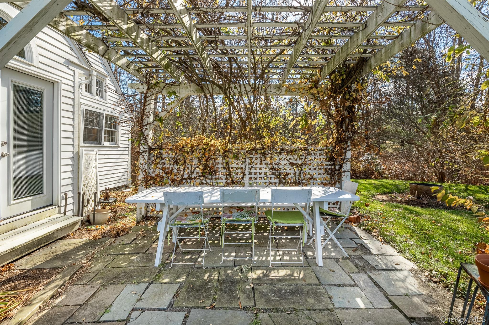 7 Charlie Hill Road