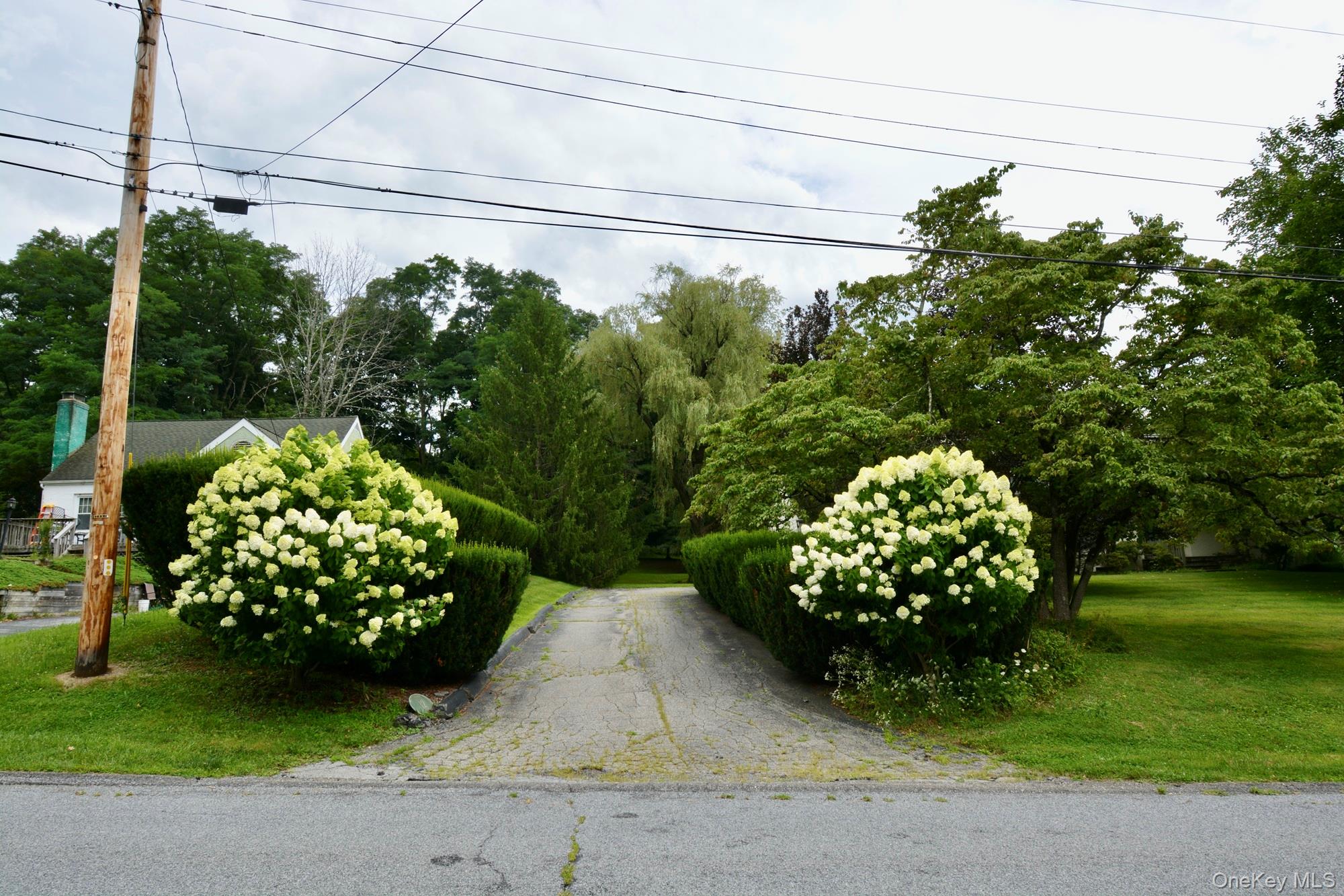 12 Ciferri Drive