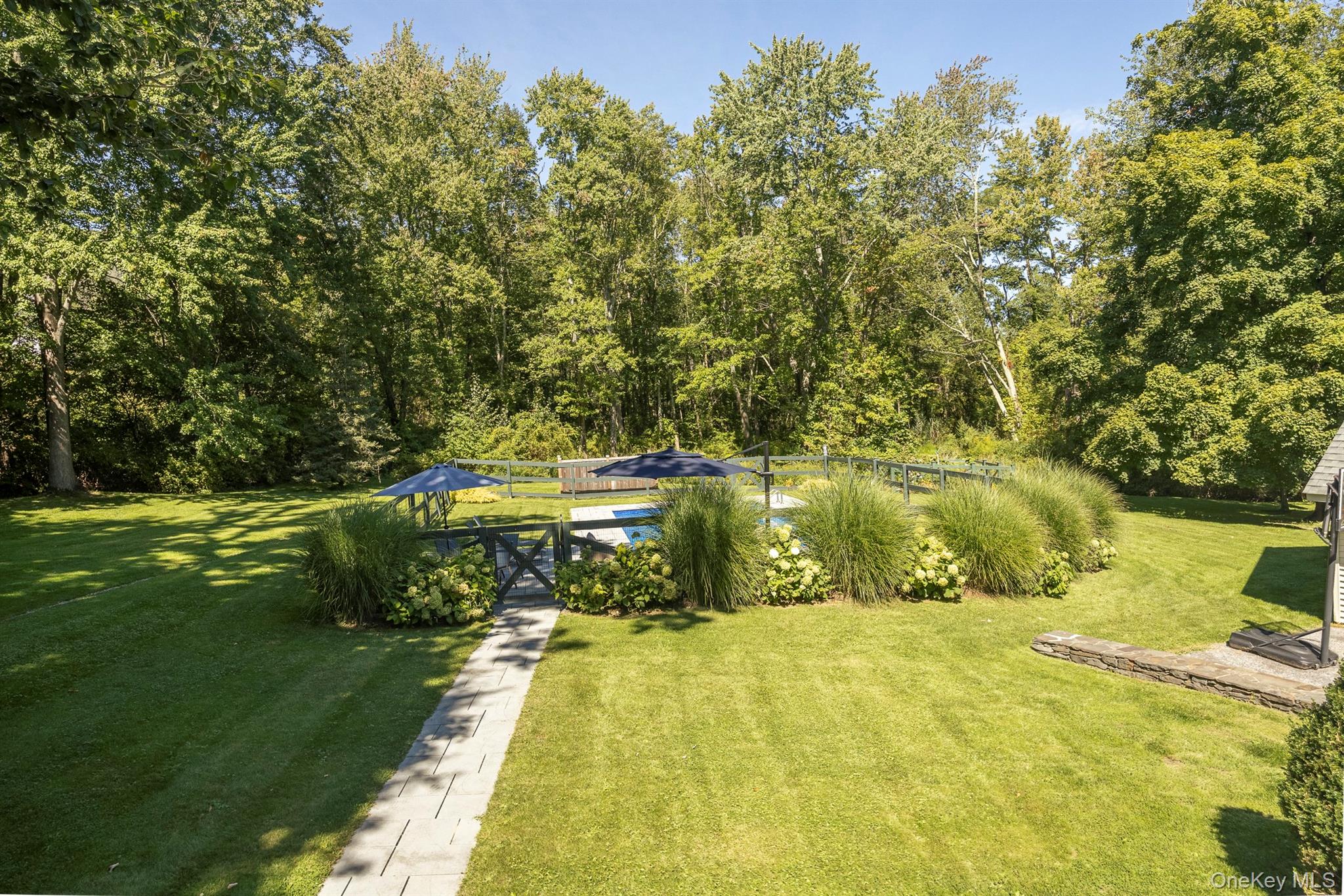 163 Horseshoe Road