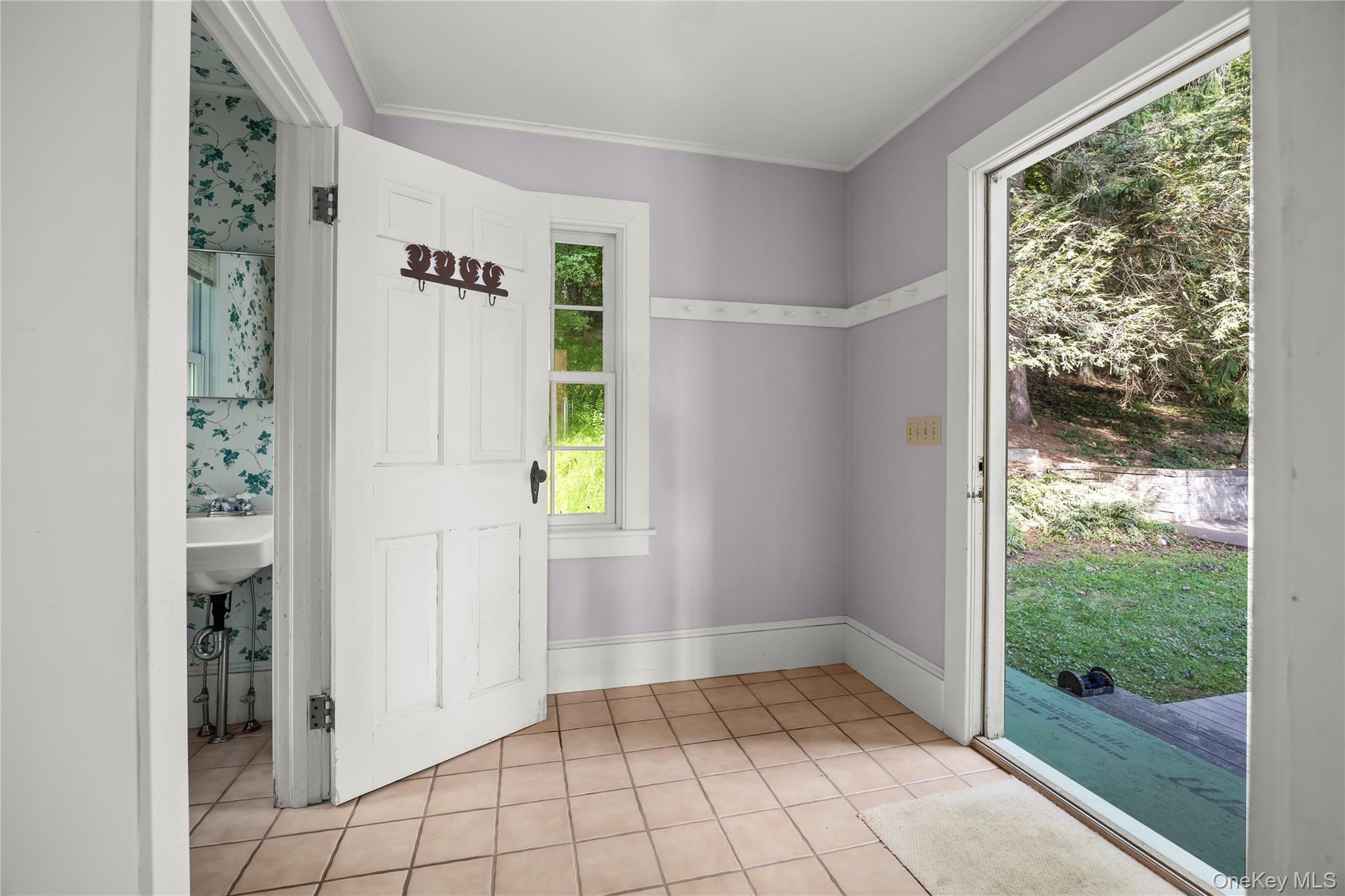 81 Tinker Hill Road