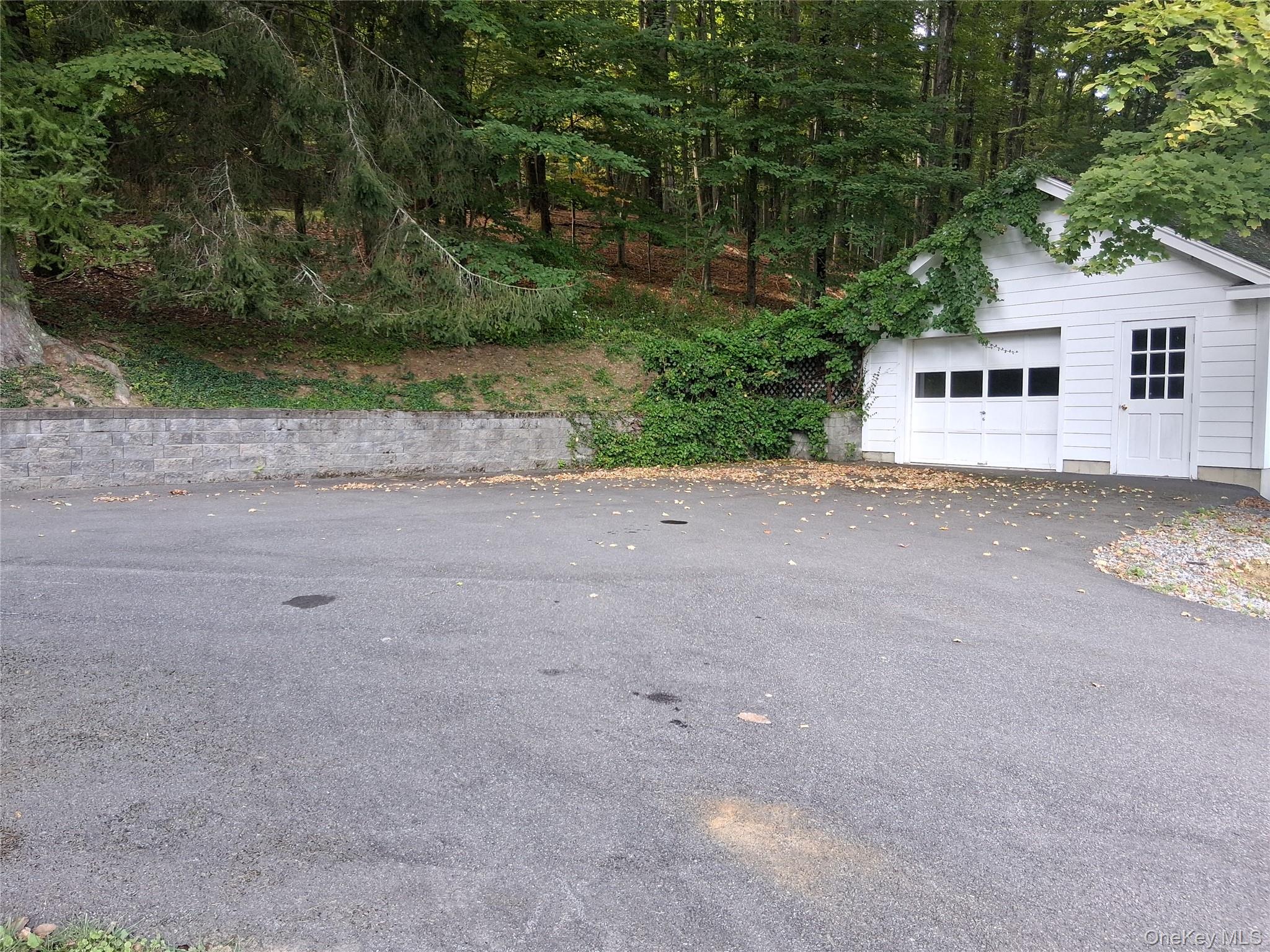 81 Tinker Hill Road