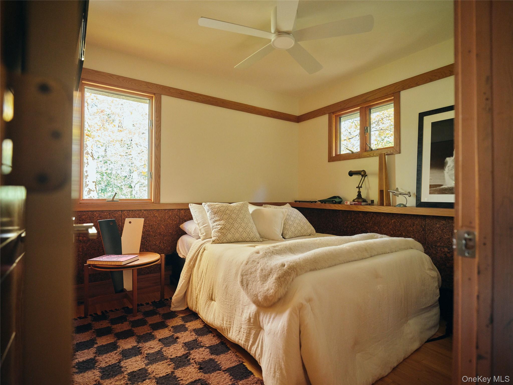 10 Dutchess Cove