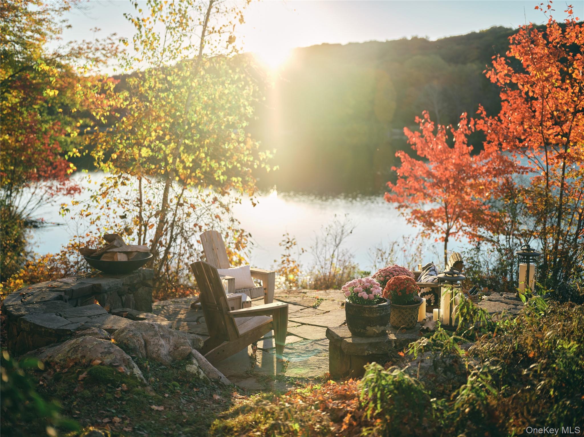 10 Dutchess Cove