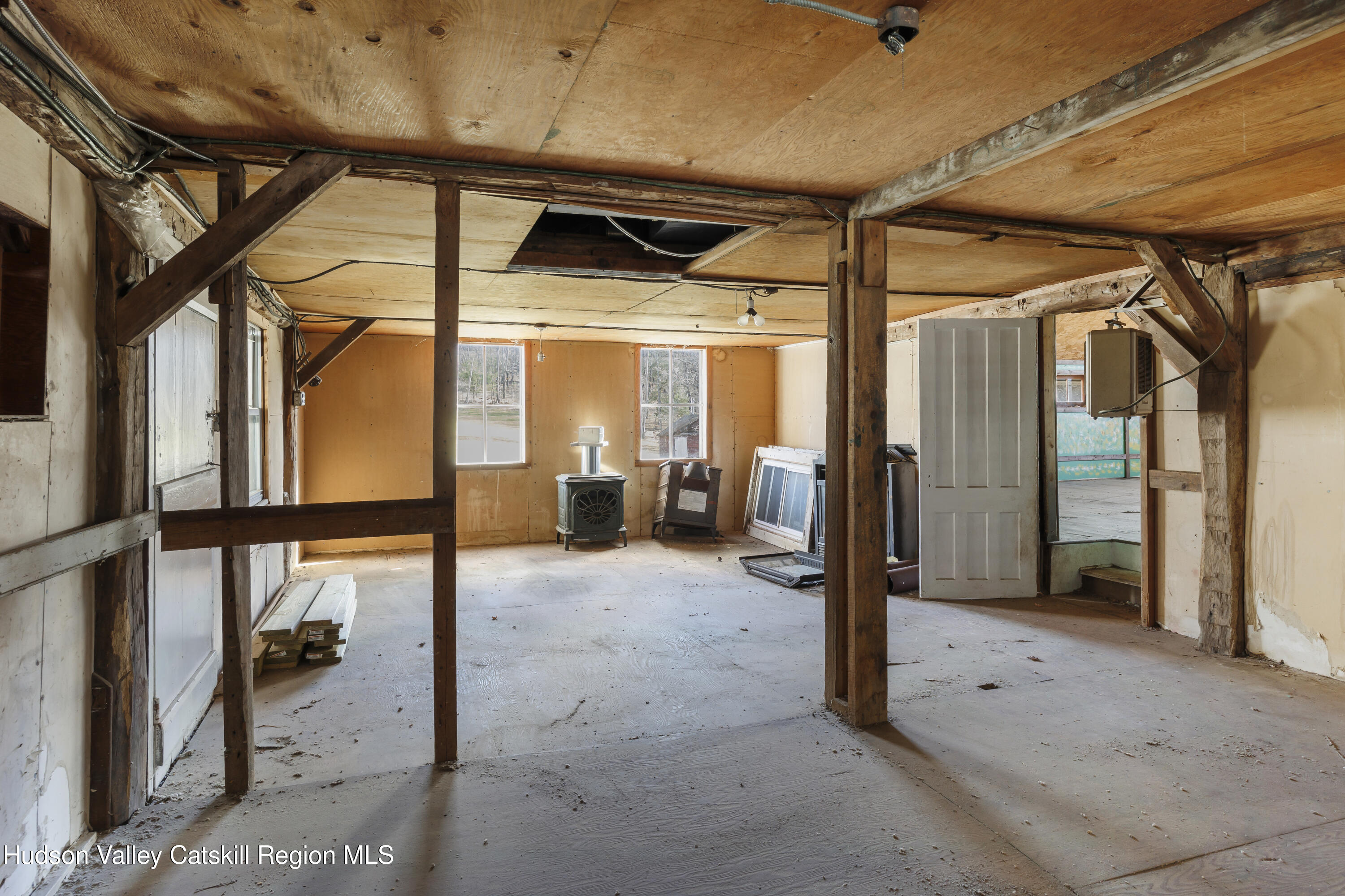 700 Mettacahonts Road