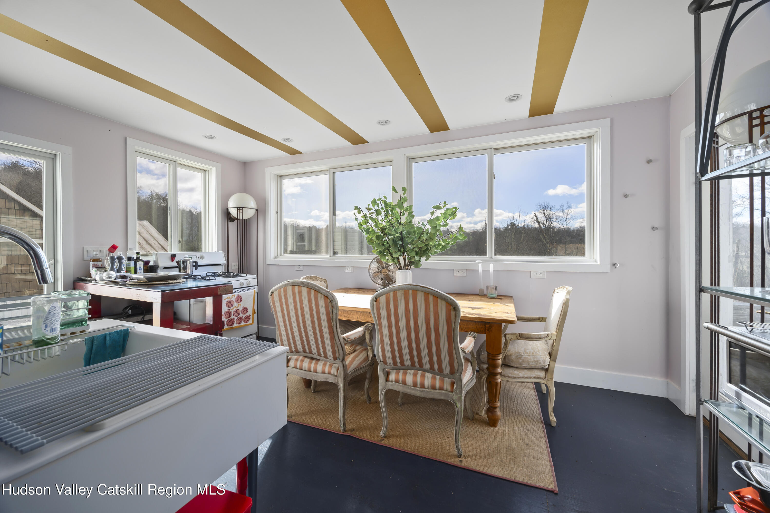 700 Mettacahonts Road