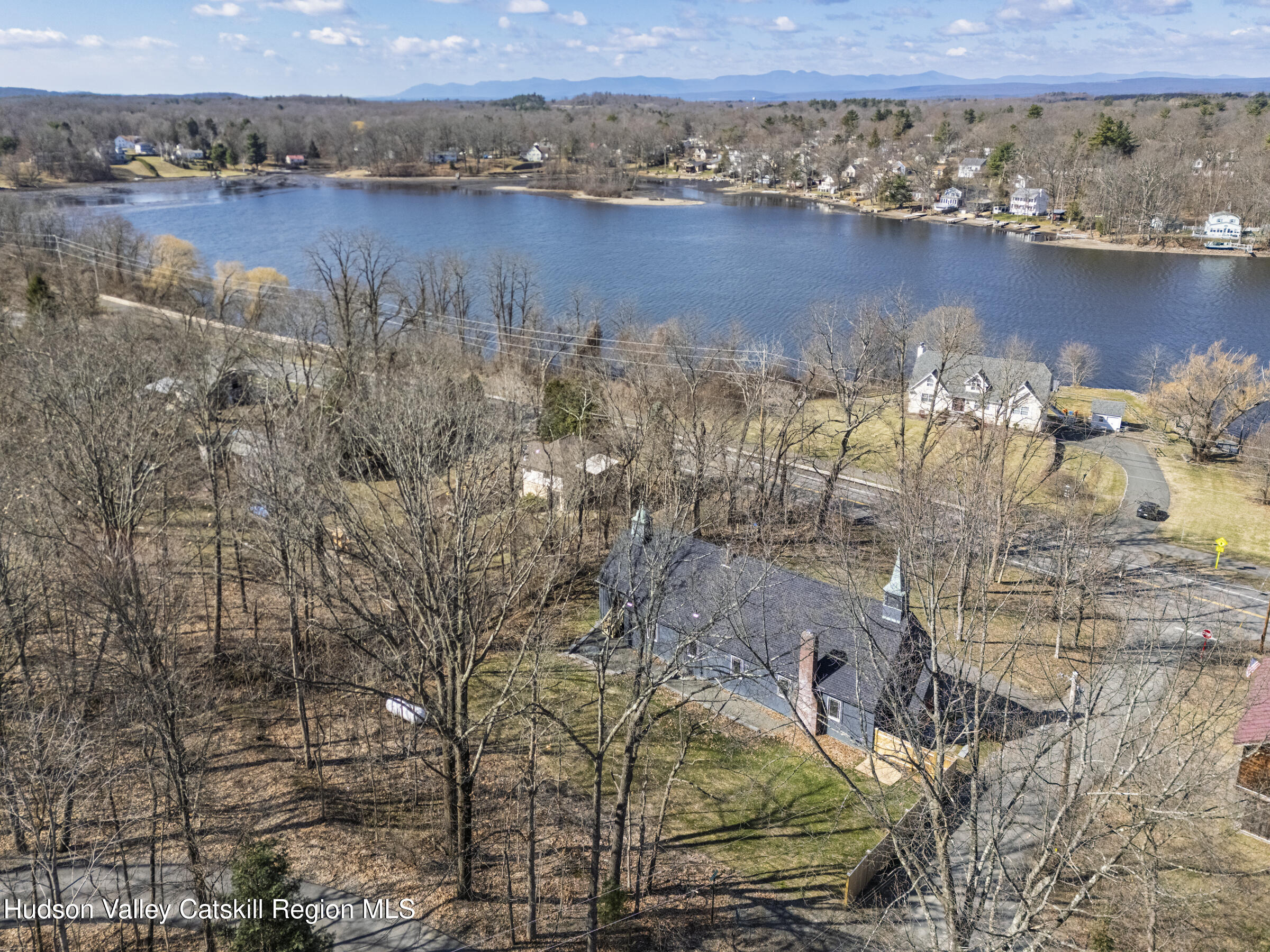8 Chapel Drive