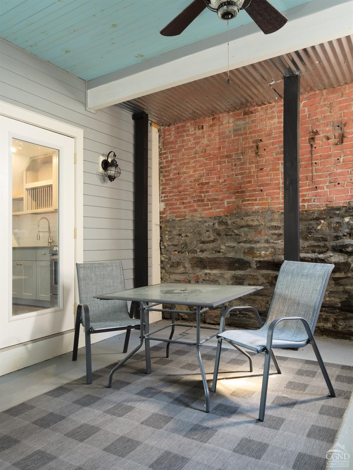 34 S Front Street Street Flr 1