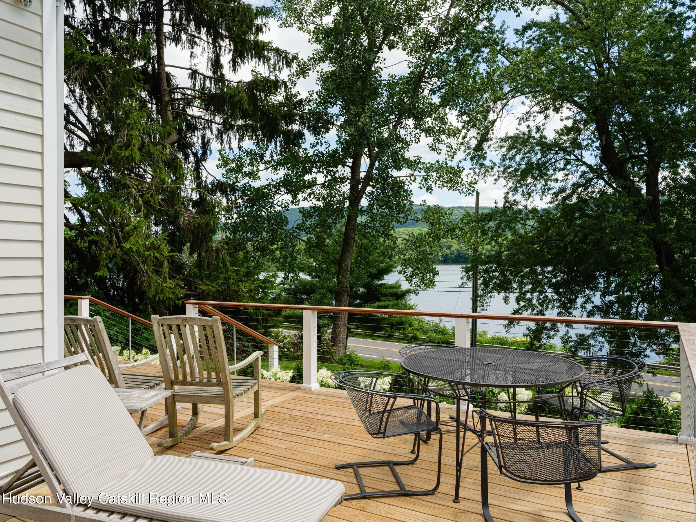 121 Queechy Lake Drive