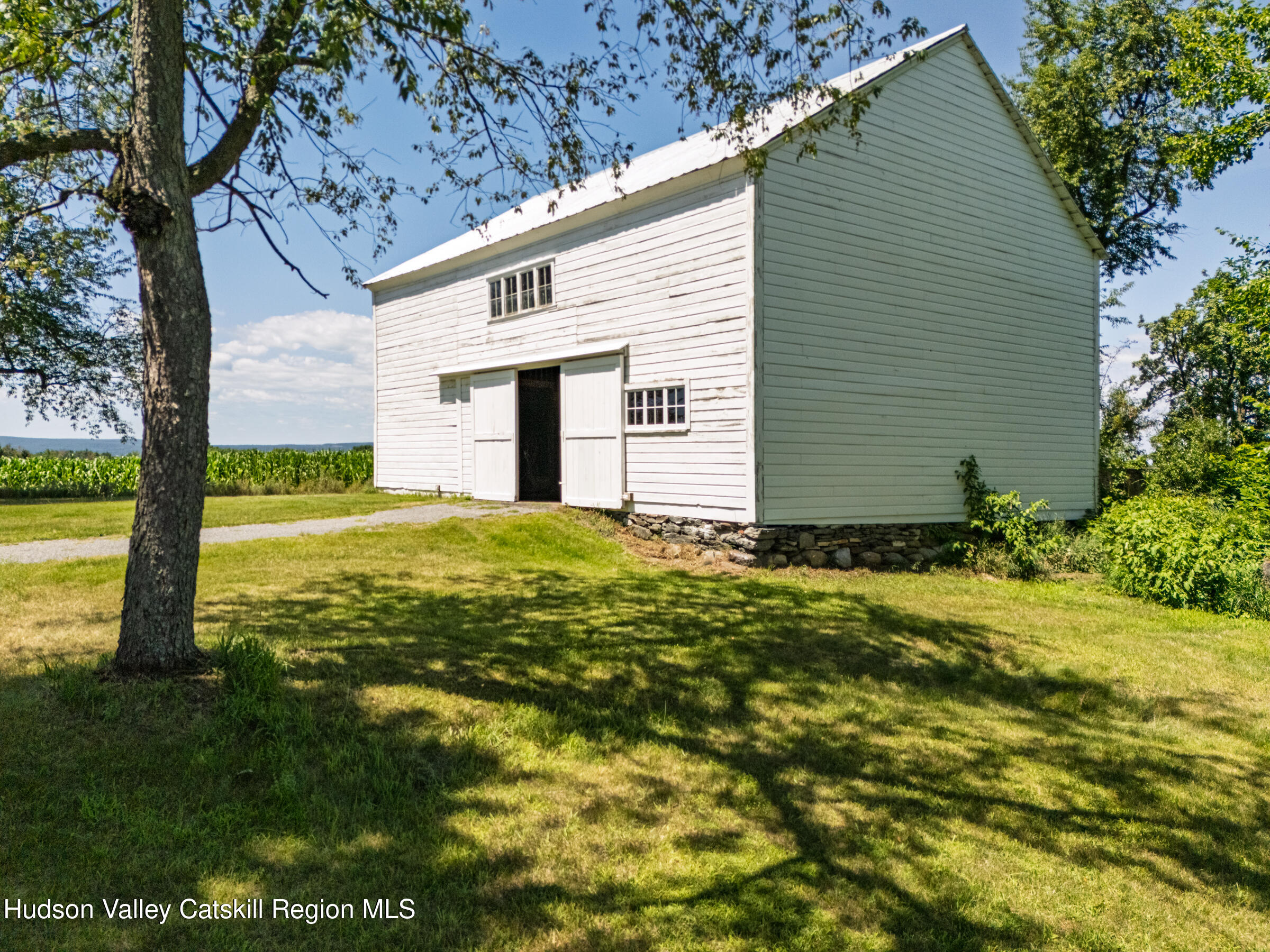 9 Breezy Ridge Road