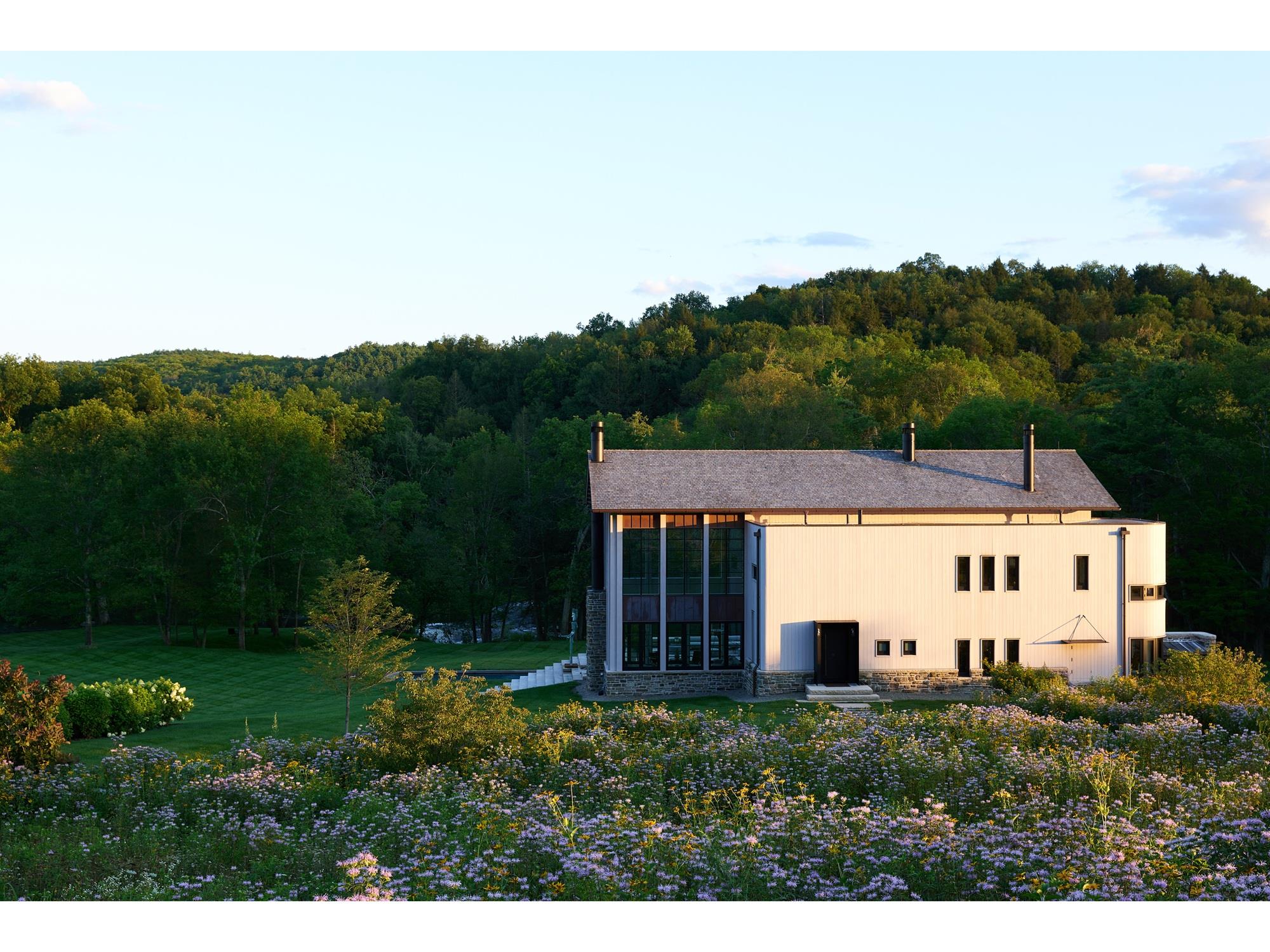 461 Silvernails Road