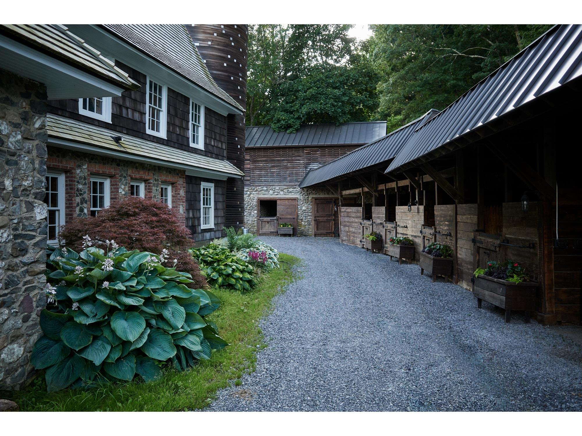 461 Silvernails Road