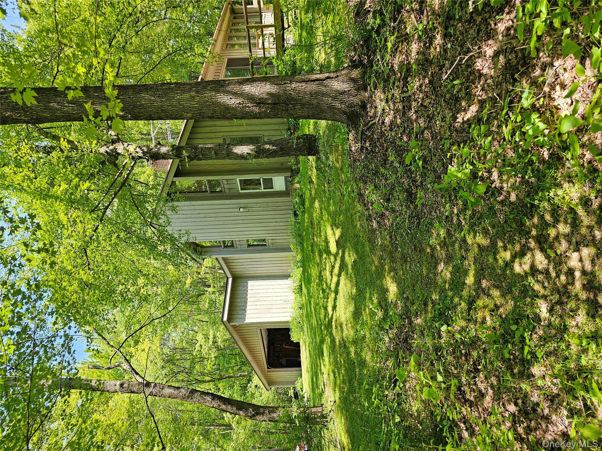 2 Redmond Way
