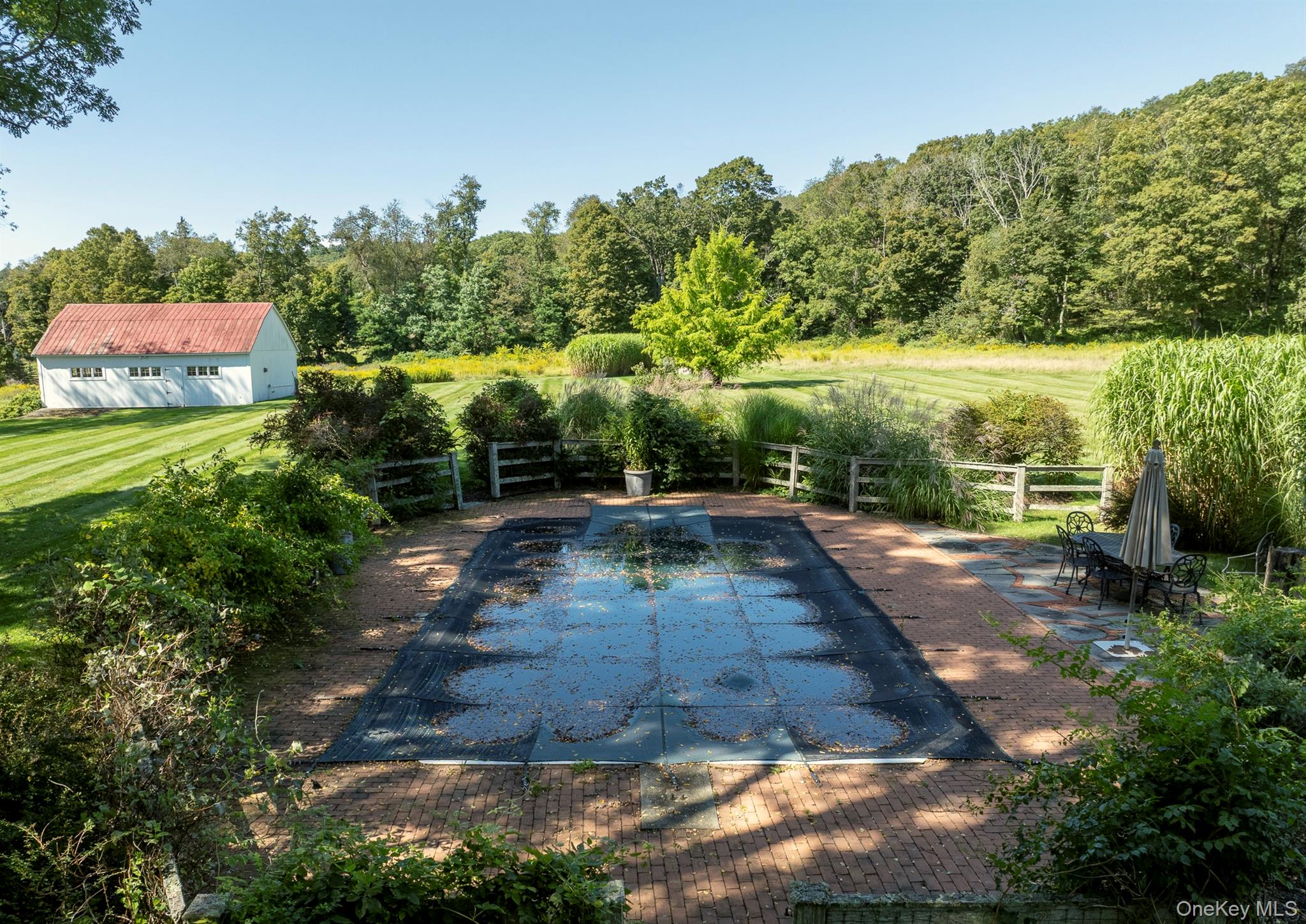 644-672 Tower Hill Road