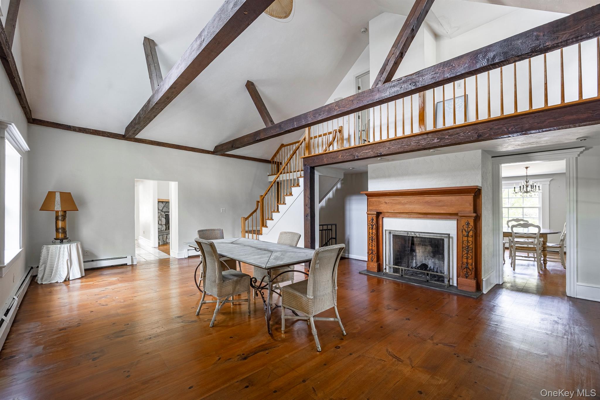 644-672 Tower Hill Road