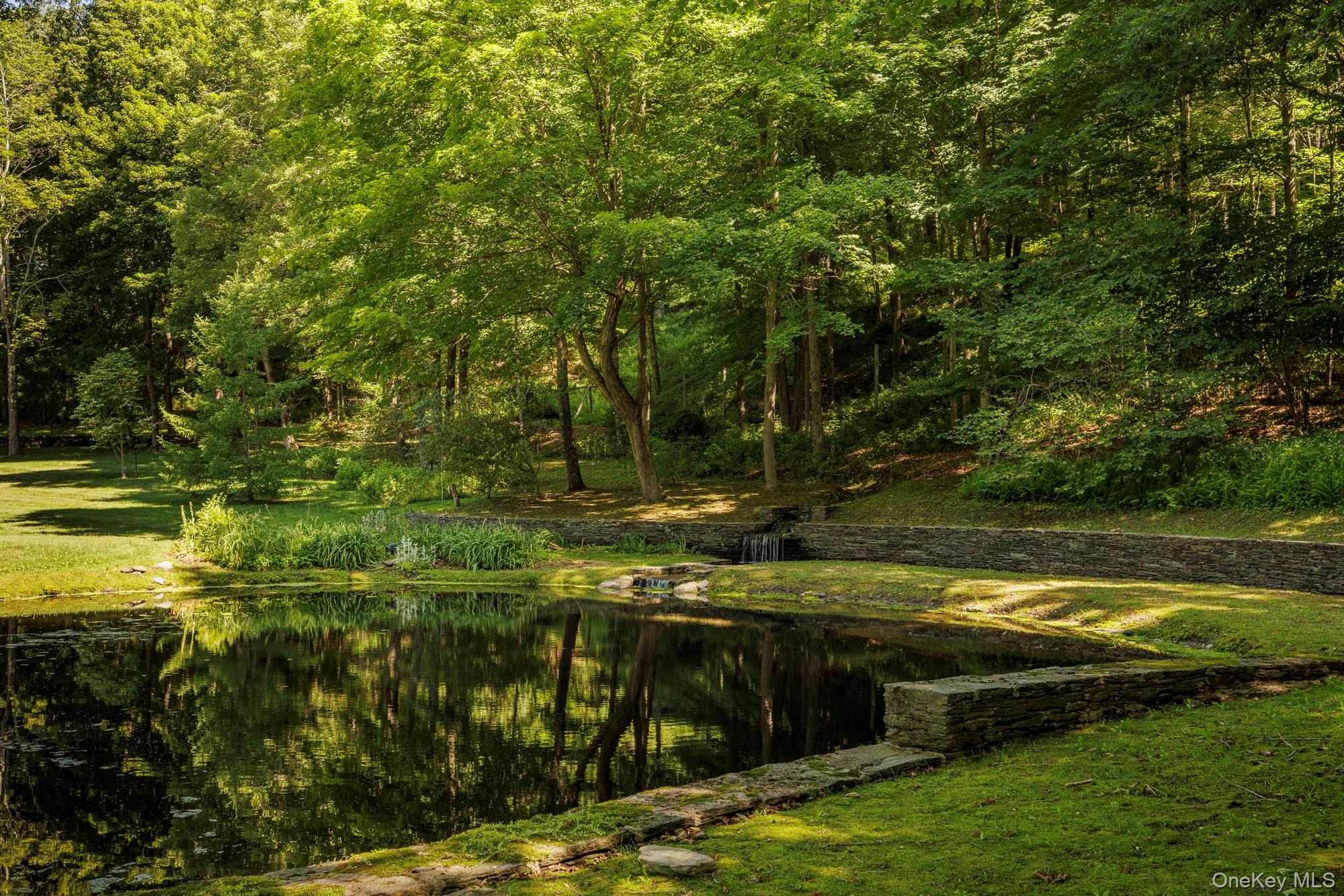 447 Butts Hollow Road