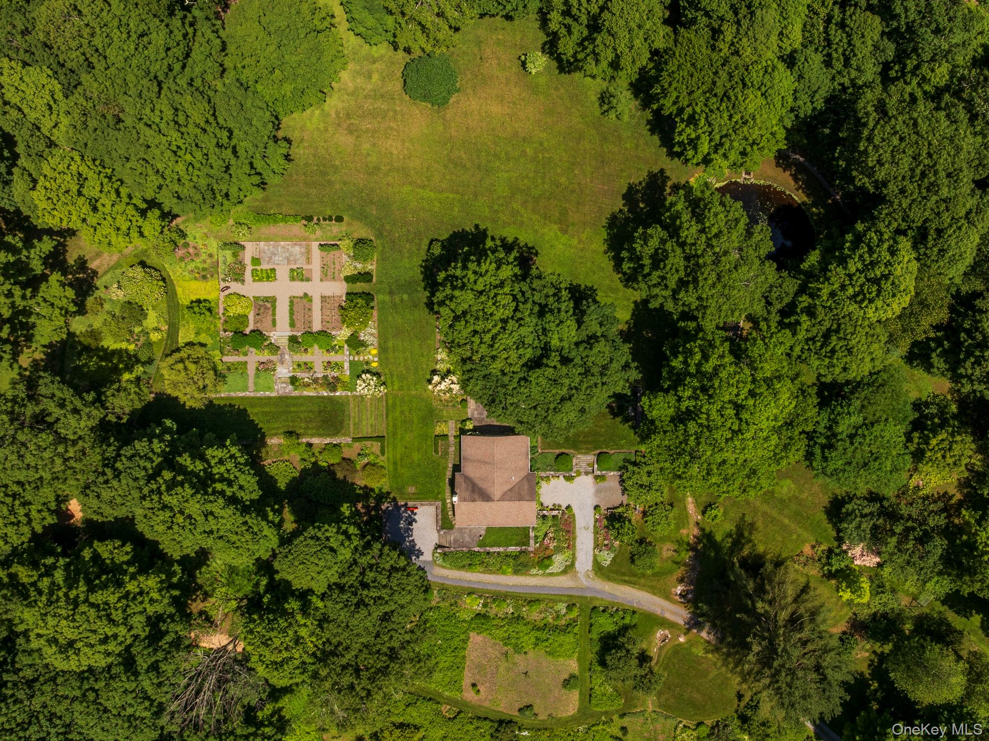 447 Butts Hollow Road