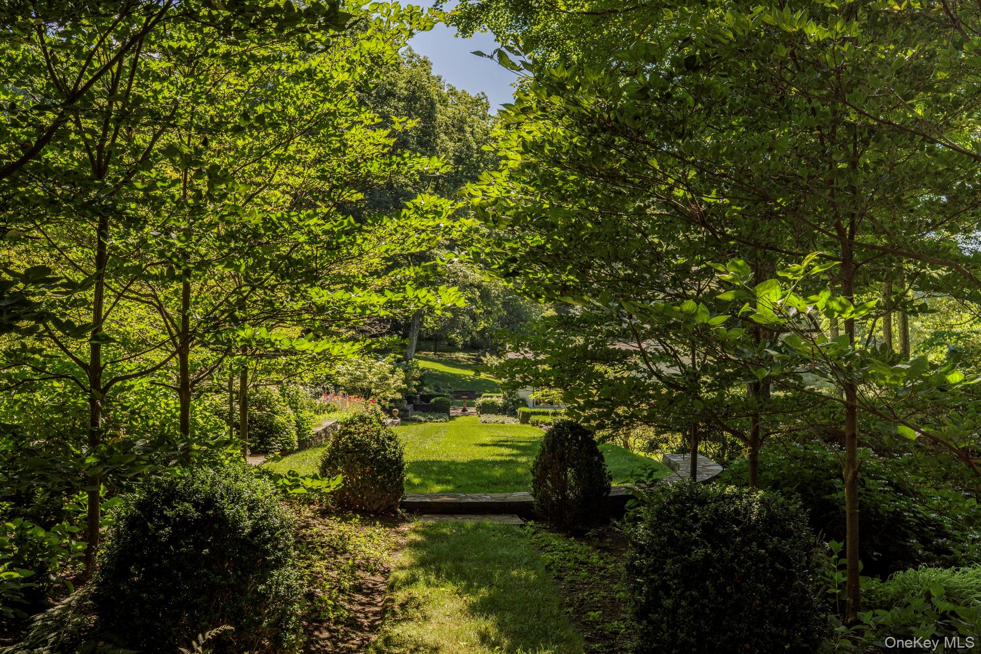 447 Butts Hollow Road