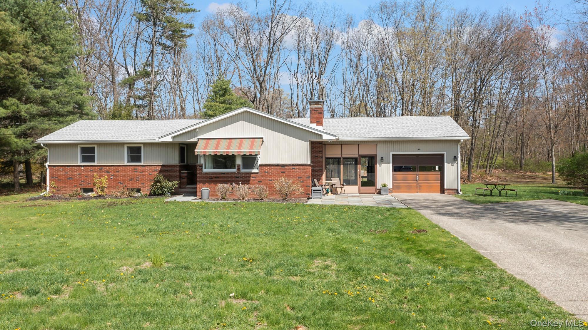 60 Stissing Avenue