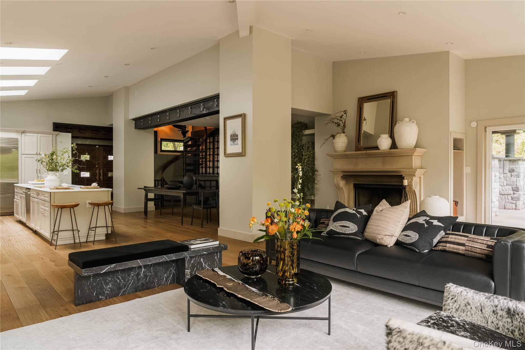 320 Long Hill Road