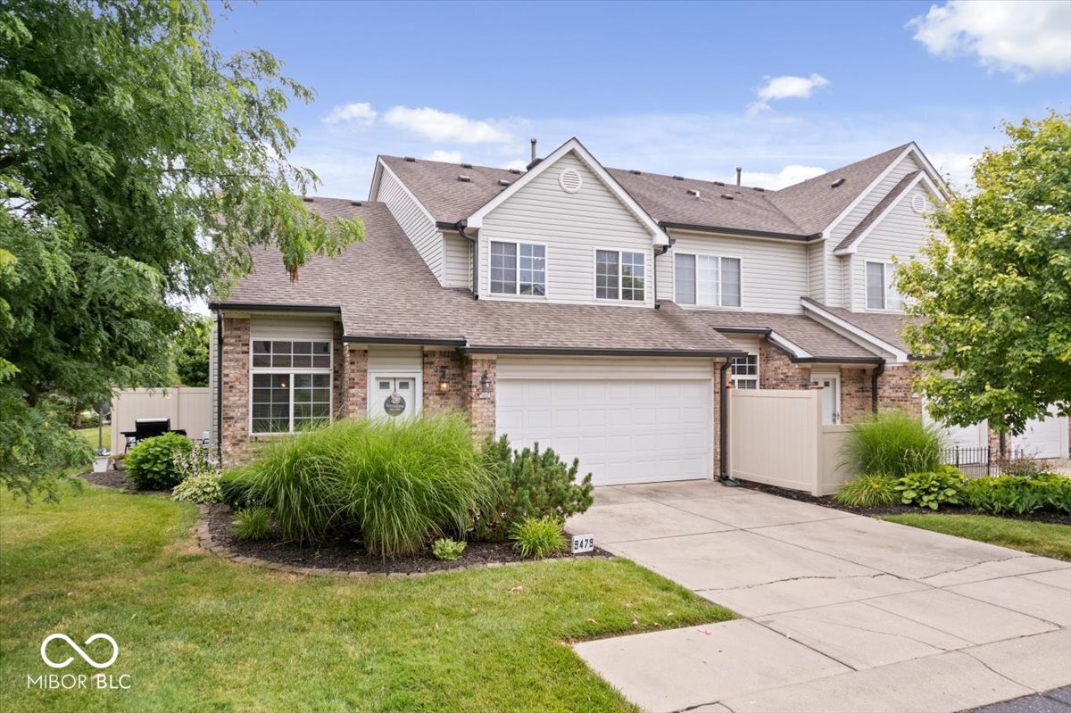 9479 Avon Strand Unit: APT A