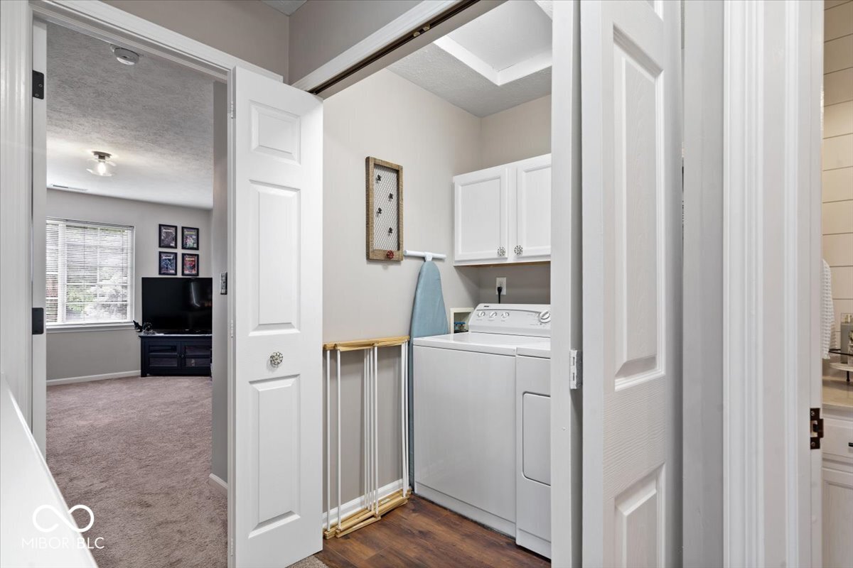 9479 Avon Strand Unit: APT A