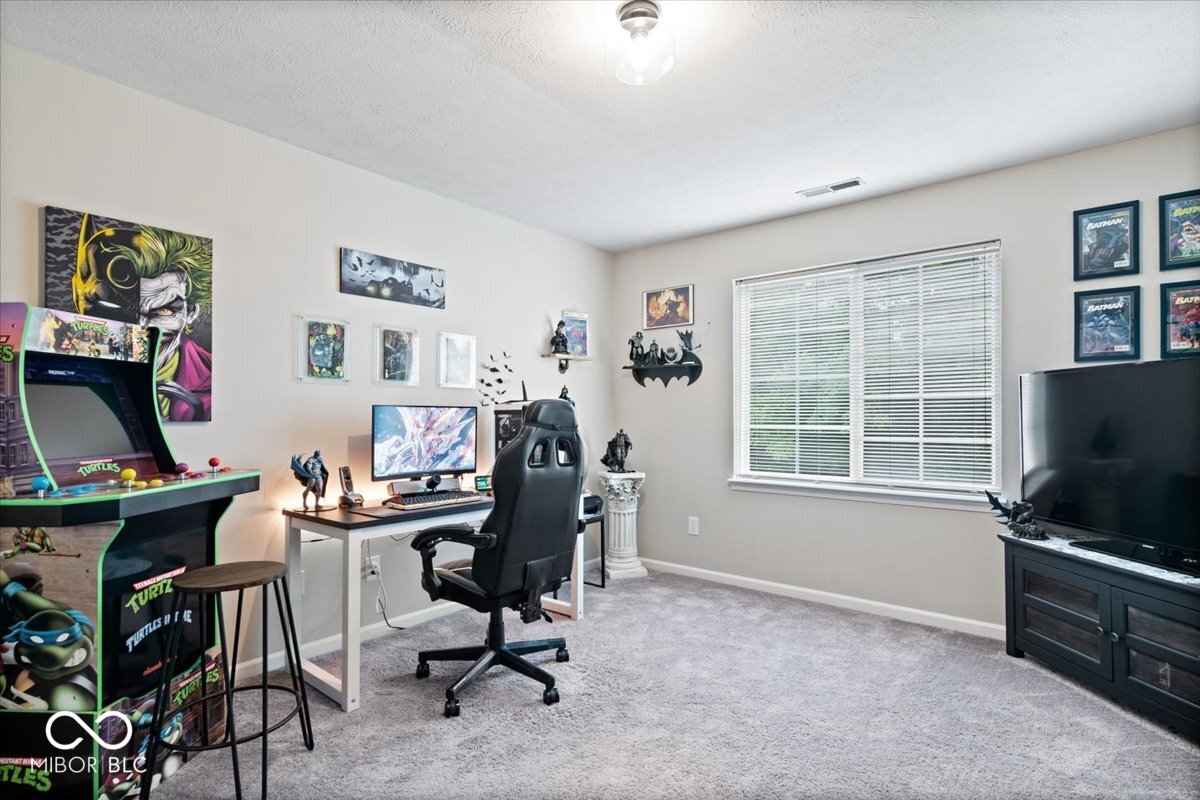 9479 Avon Strand Unit: APT A