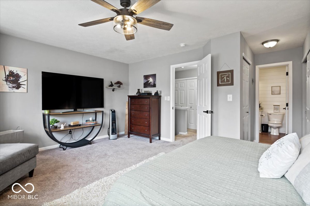 9479 Avon Strand Unit: APT A