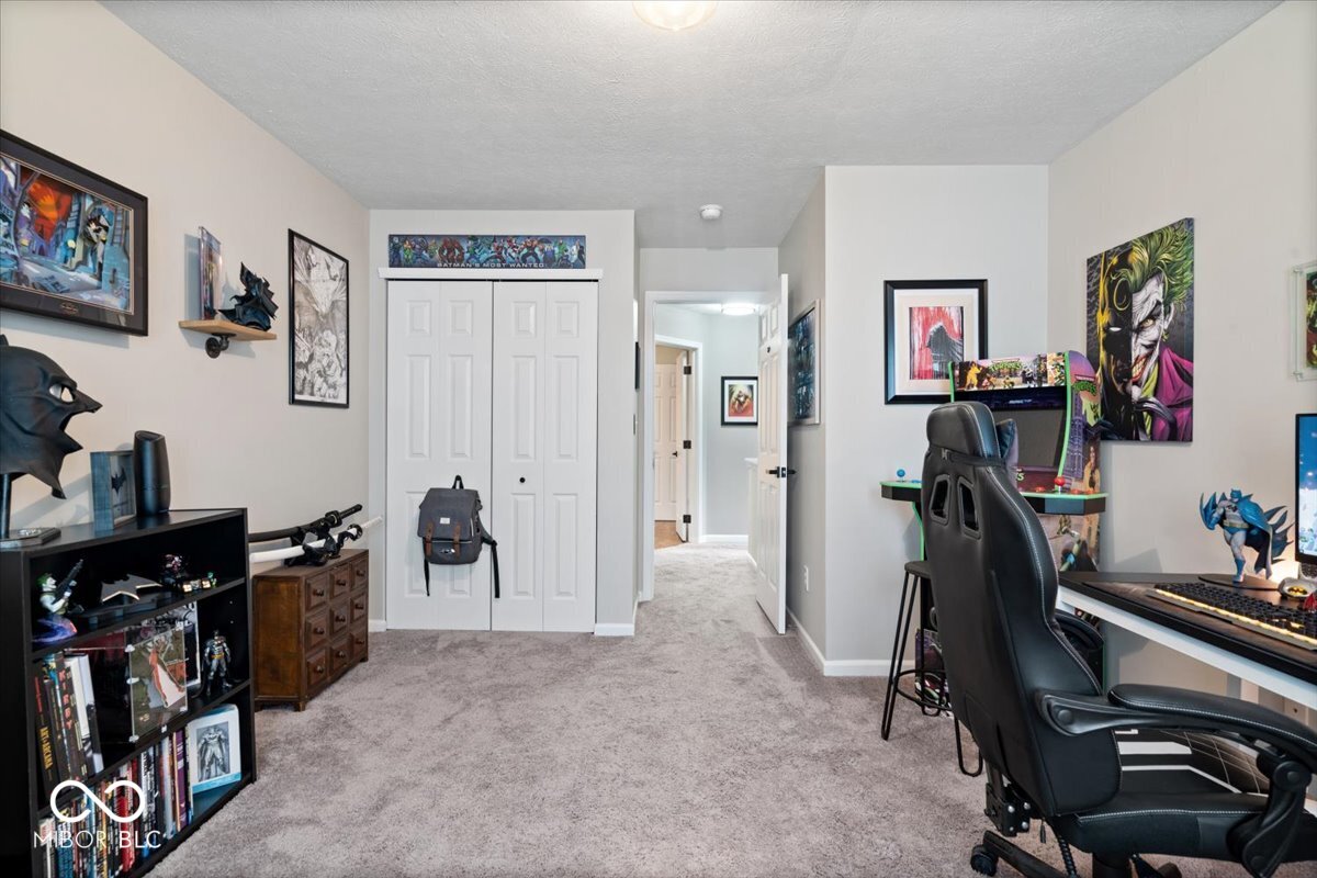 9479 Avon Strand Unit: APT A