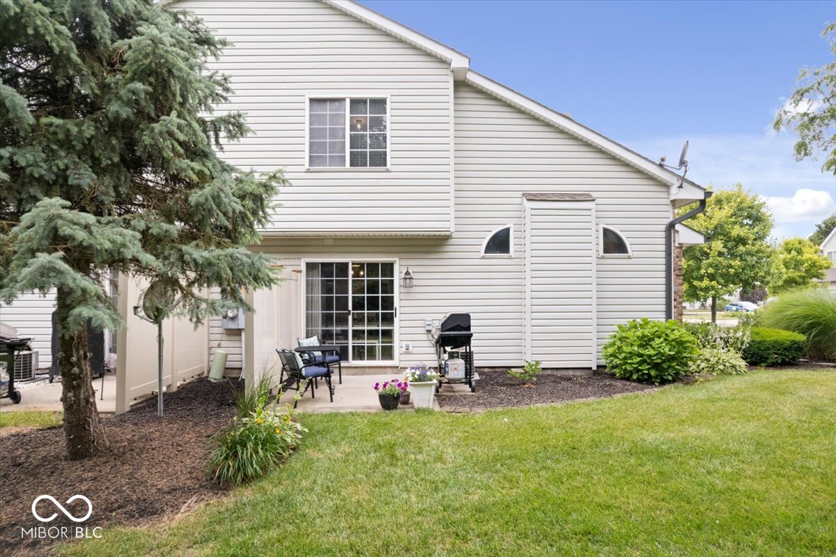 9479 Avon Strand Unit: APT A