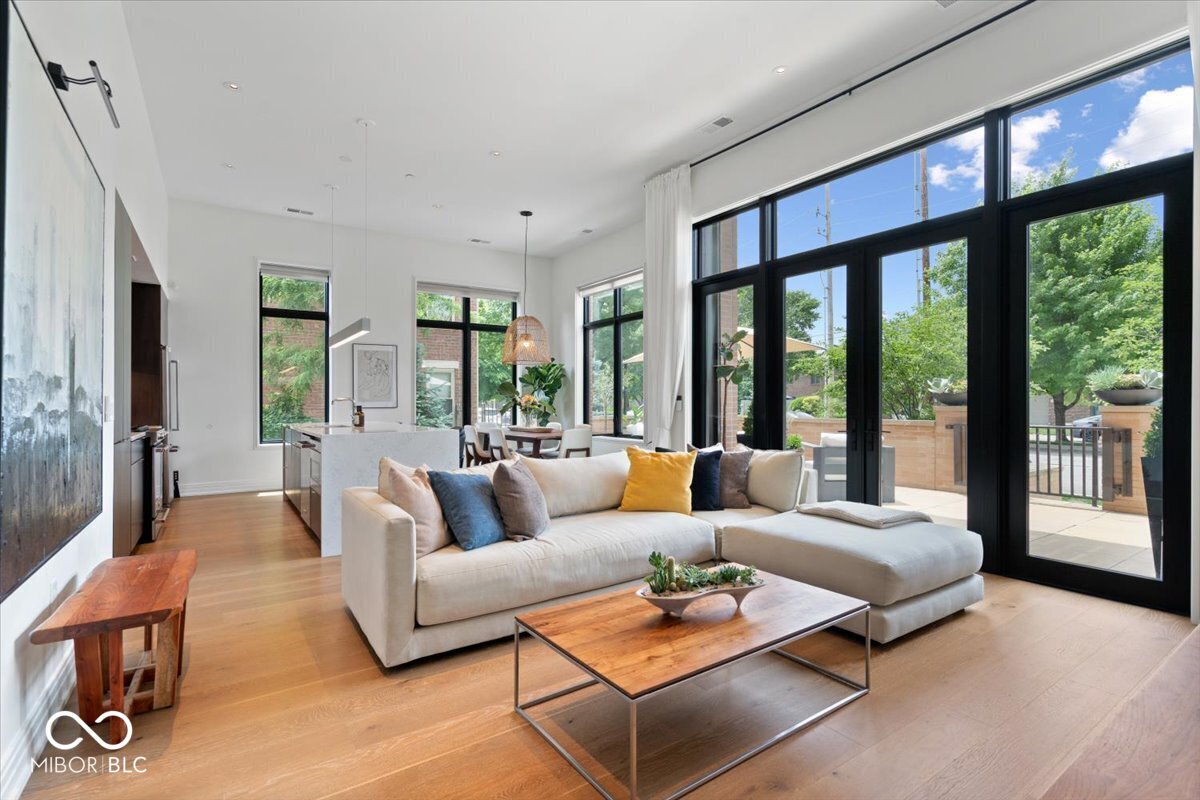855 N East Street N Unit: 104-B