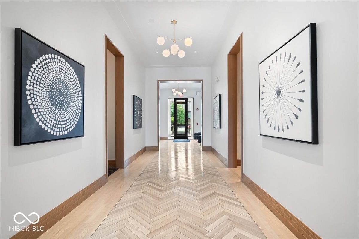 855 N East Street N Unit: 104-B