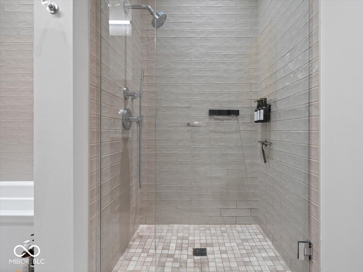 855 N East Street N Unit: 104-B