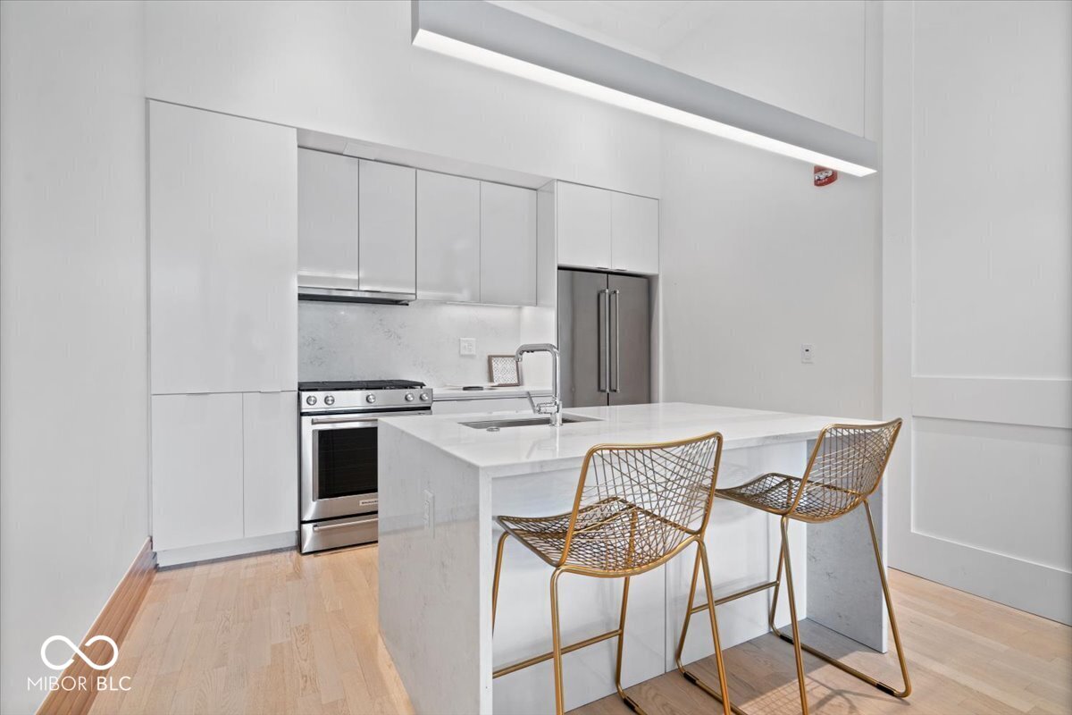 855 N East Street N Unit: 104-B